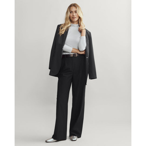 RHONE Pants - Rhone Womens Commuter Pleated Trouser Pants Size 4 Black Work Golf 200093